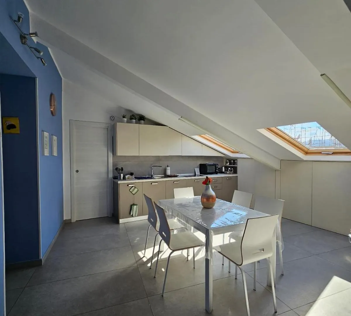 Wanda House Apartment Naples 0*,  Italy